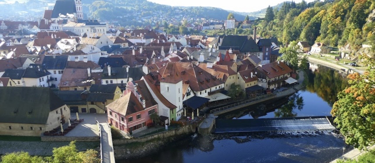 Český Krumlov old town and the Vltava river