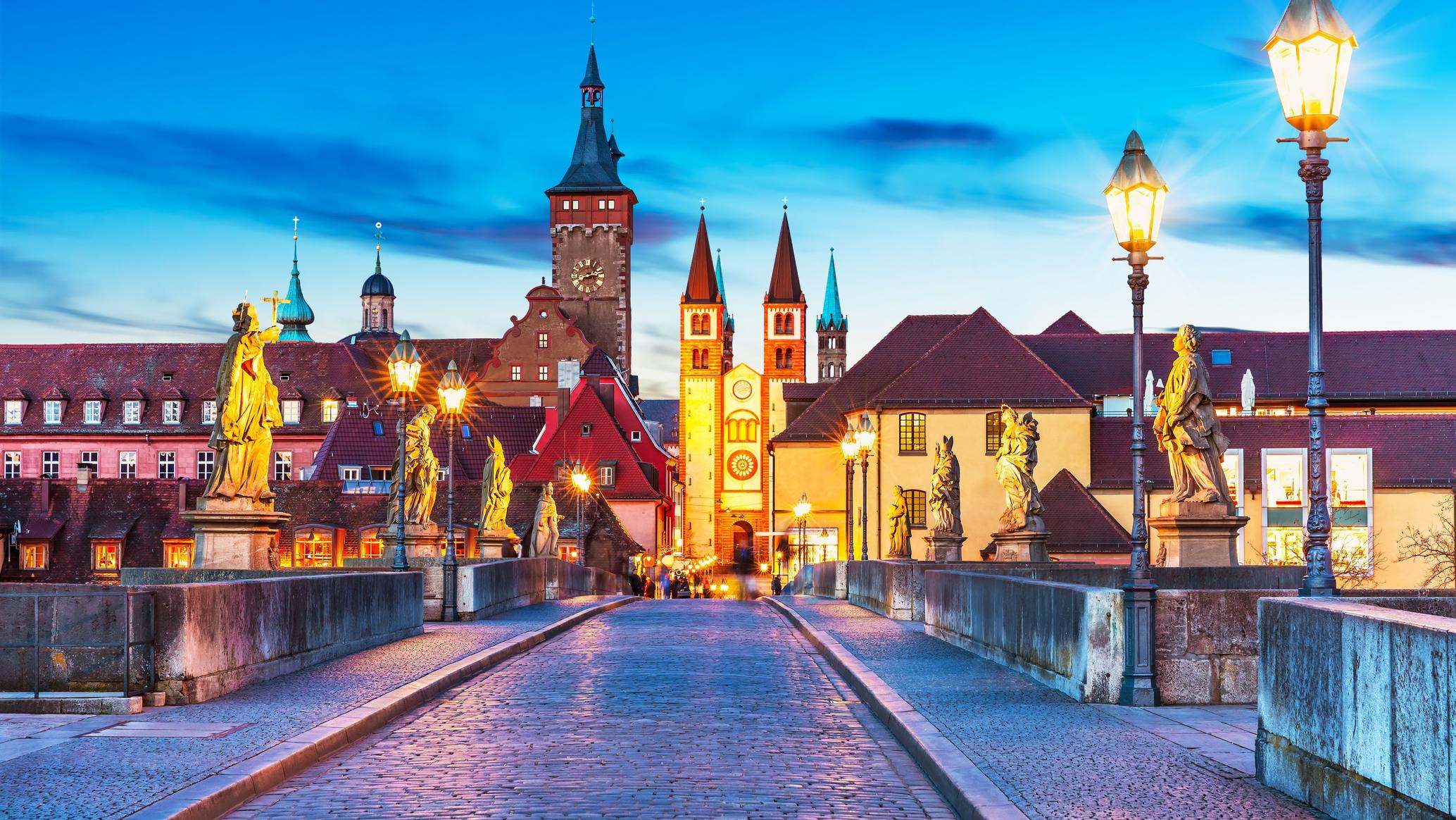Würzburg Old Main Bridge facing the cathedral at dusk