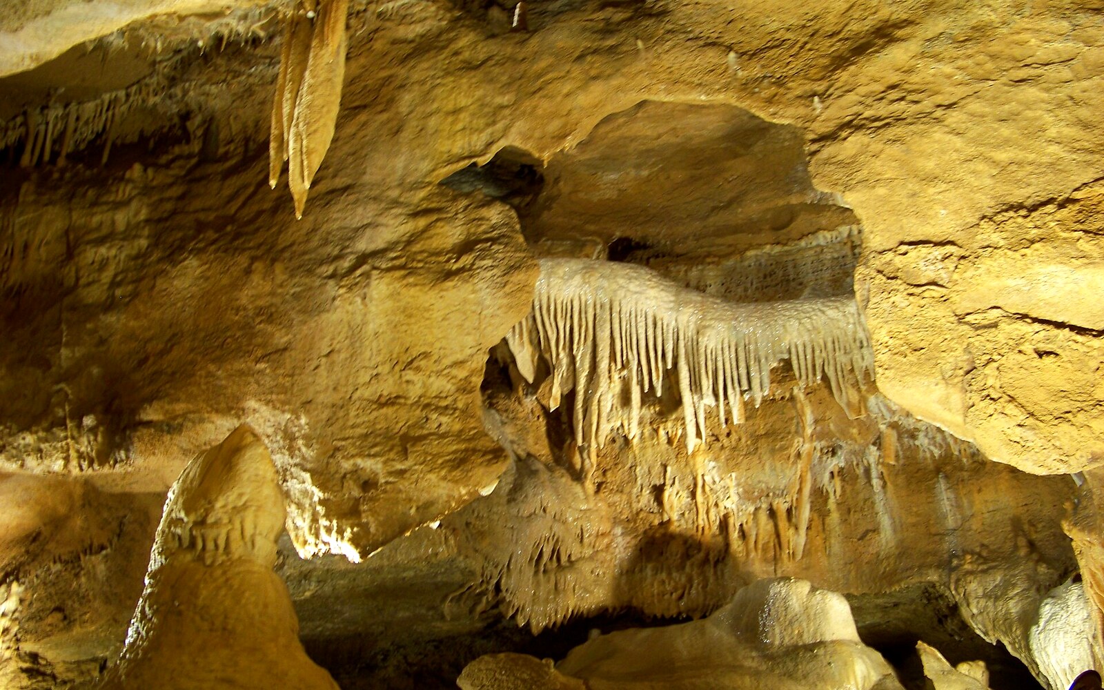 Koněprusy Caves